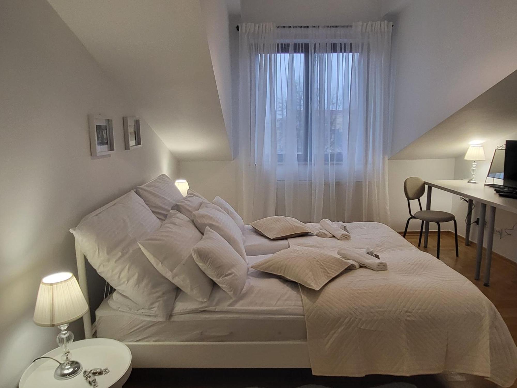 Kochanowskiego 12, Krakow